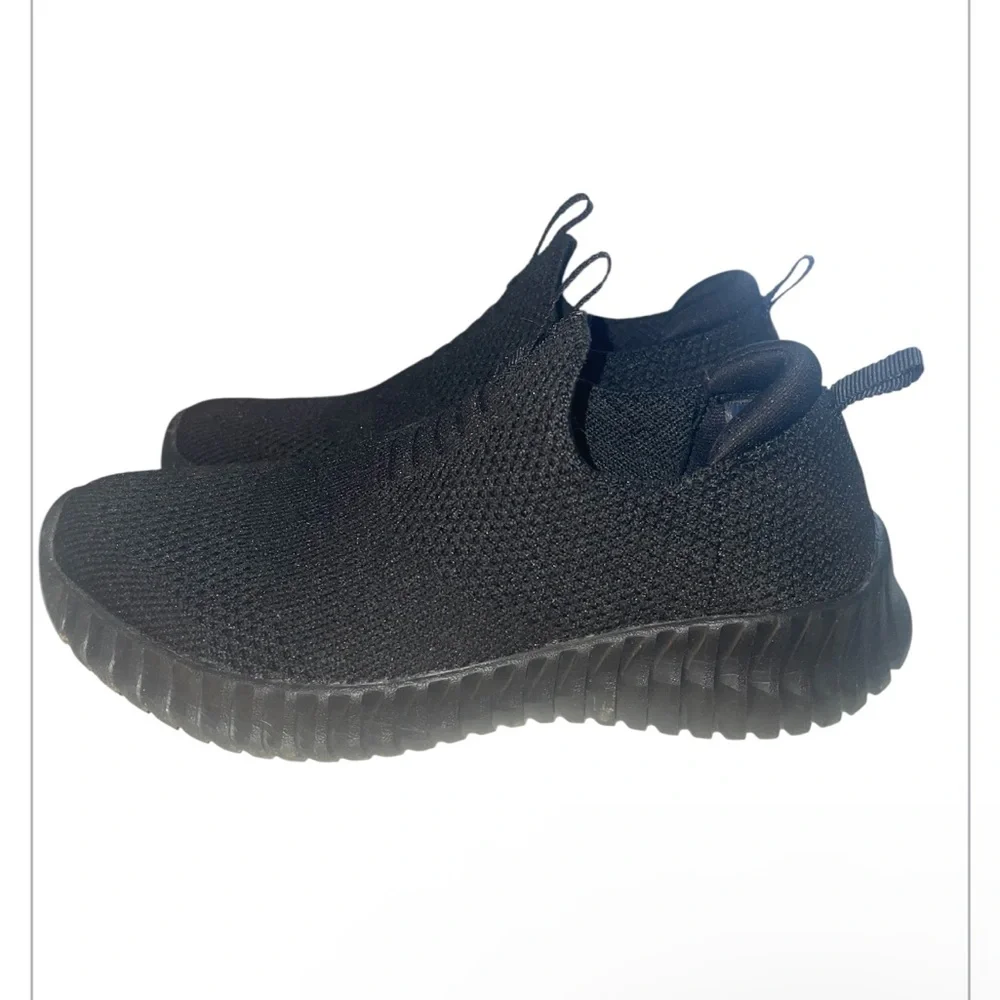Skechers Kids Black Slip-On Sneakers - Picture 3 of 6